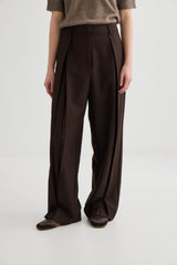 Invert Pleat Trouser - Truffle