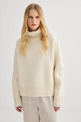 Nico Oversized Sweater - Cream